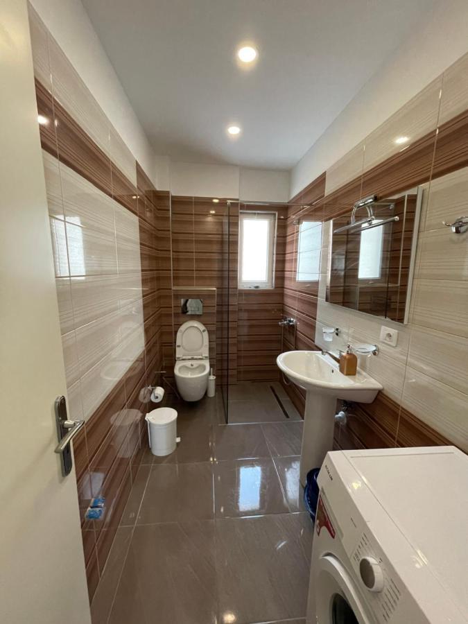 Seaside Apartmens Саранде Екстериор снимка