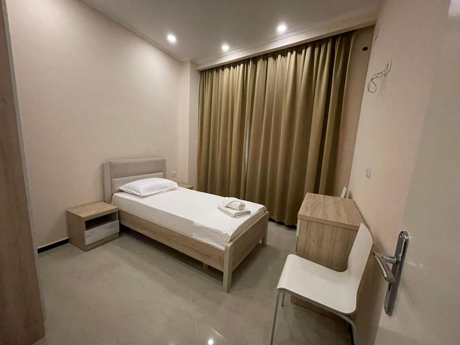 Seaside Apartmens Саранде Екстериор снимка