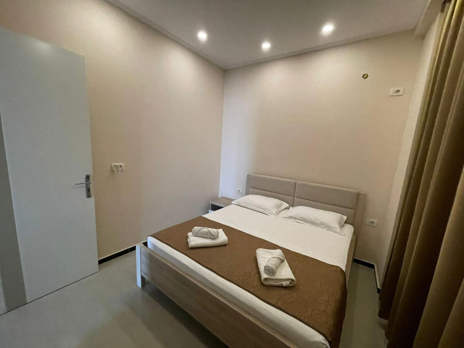 Seaside Apartmens Саранде Екстериор снимка