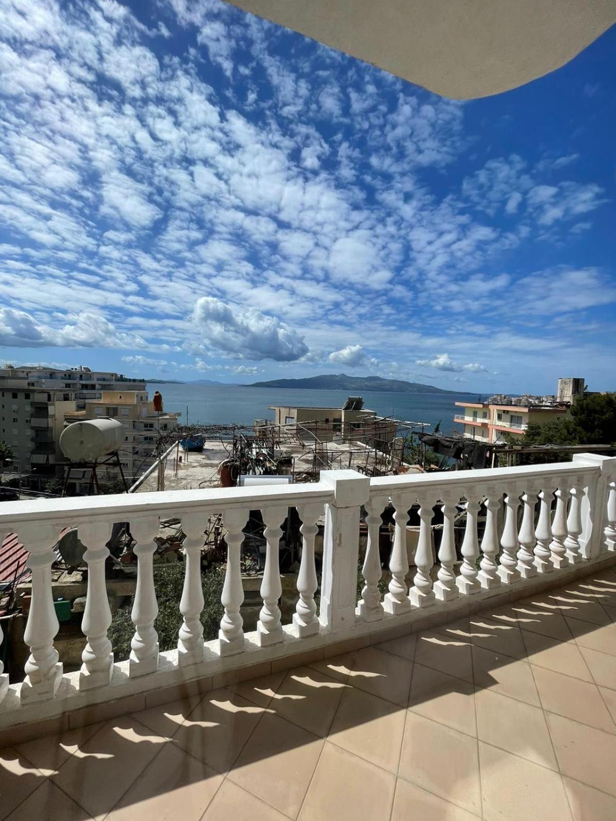 Seaside Apartmens Саранде Екстериор снимка