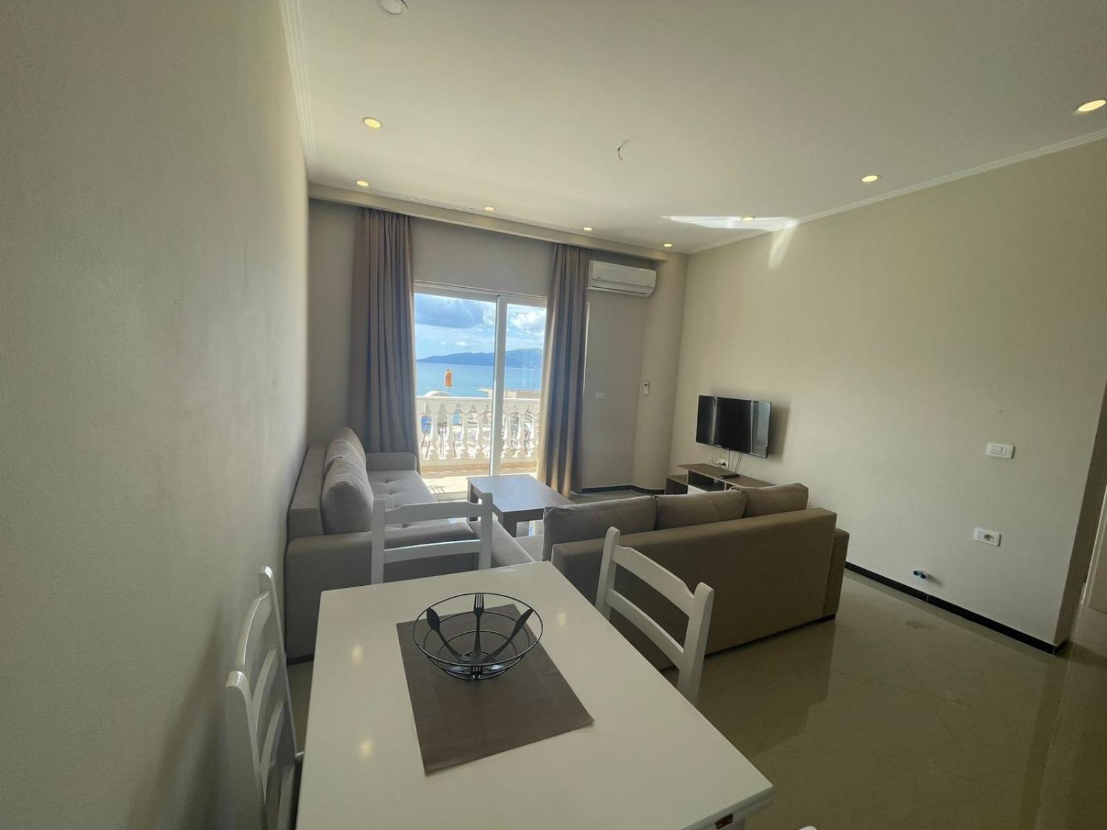 Seaside Apartmens Саранде Екстериор снимка